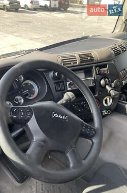 Тягач DAF CF 2009 в 
