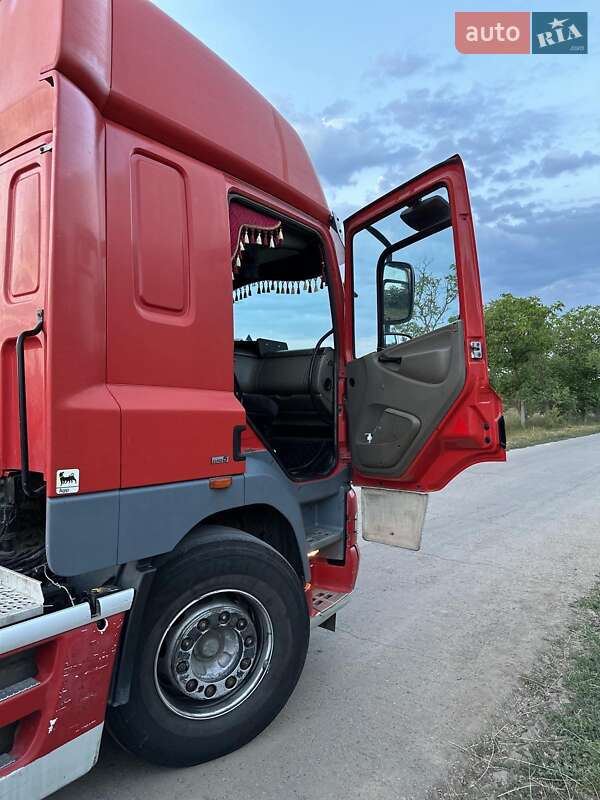 Тягач DAF CF 2007 в Одессе