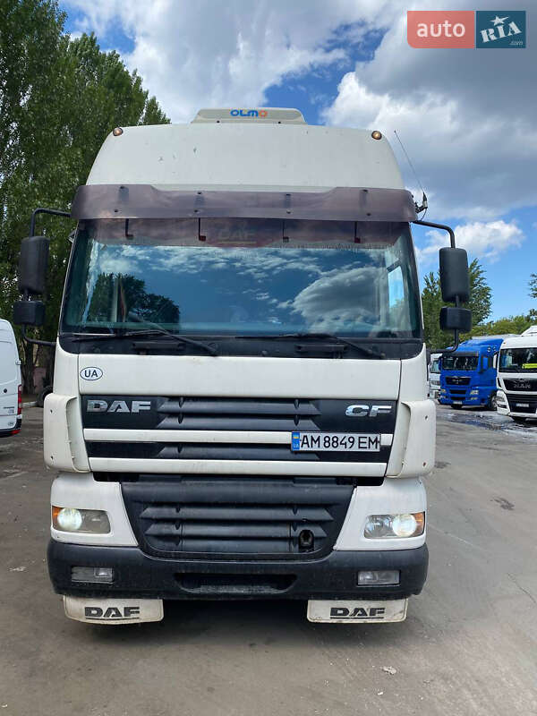Тягач DAF CF 2001 в 