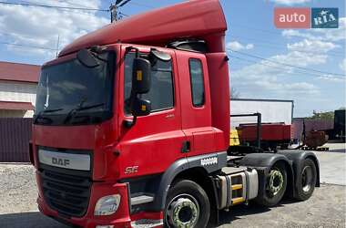 Тягач DAF CF 2016 в Гореничах