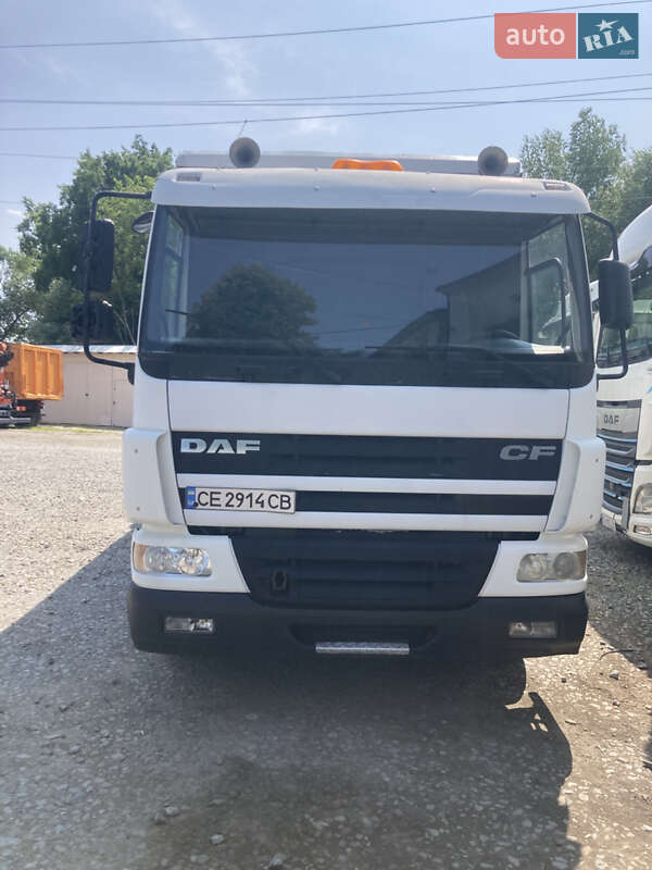 Самосвал DAF CF 2003 в Черновцах