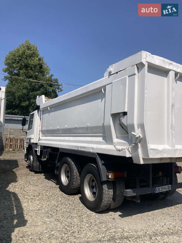 Самосвал DAF CF 2003 в Черновцах
