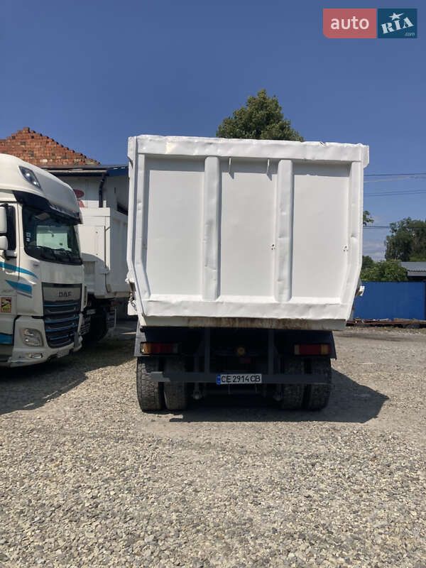 Самосвал DAF CF 2003 в Черновцах