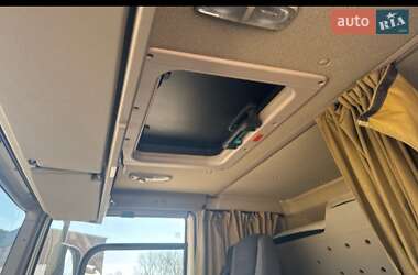 Грузовой фургон DAF CF 2013 в 