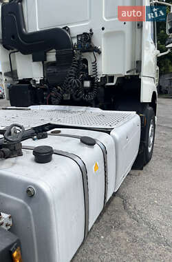 Тягач DAF CF 2014 в 