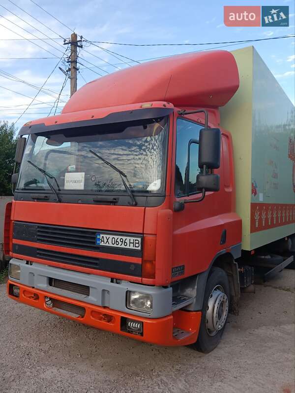 Грузовой фургон DAF CF 2001 в 