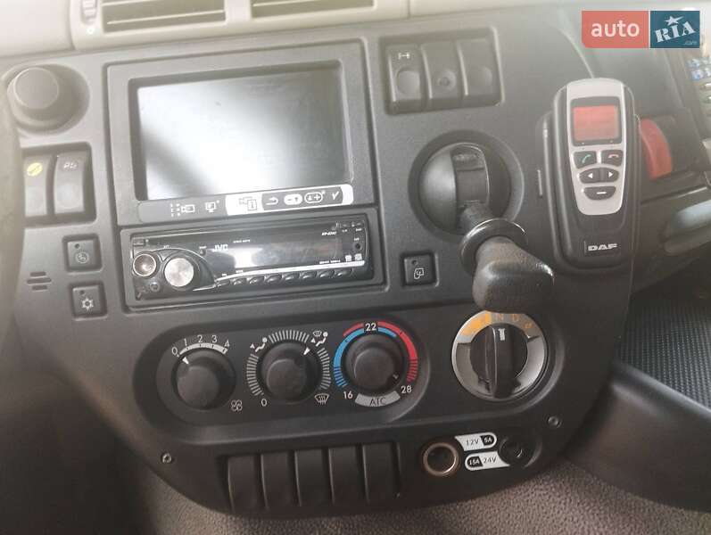 Тягач DAF CF 2008 в Запорожье