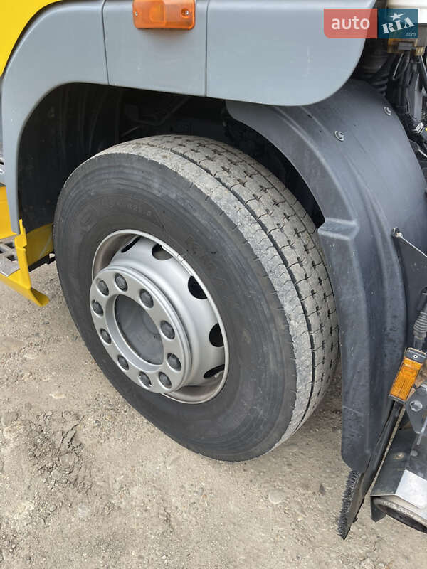 Тягач DAF CF 2013 в Заліщиках