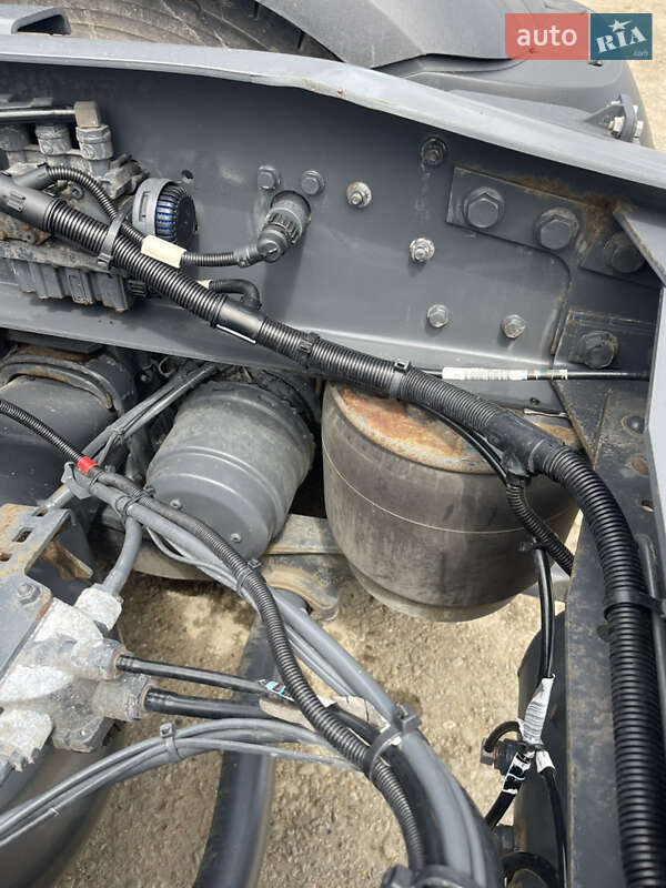 Тягач DAF CF 2013 в Заліщиках