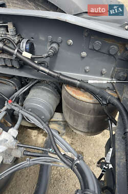 Тягач DAF CF 2013 в 