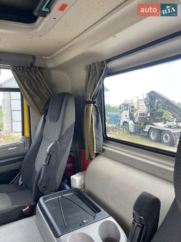 Тягач DAF CF 2013 в Заліщиках