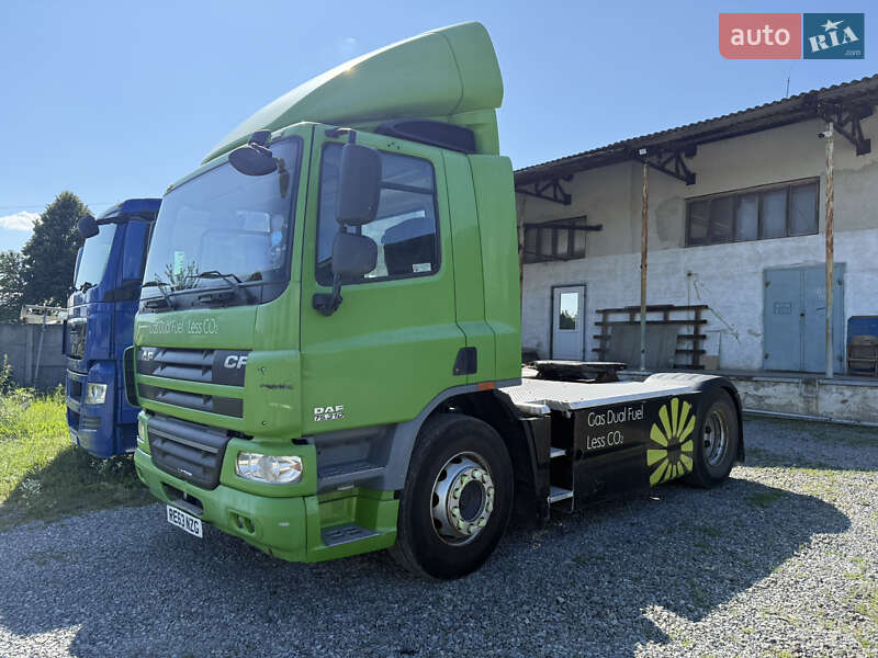 Тягач DAF CF 2013 в Бучаче