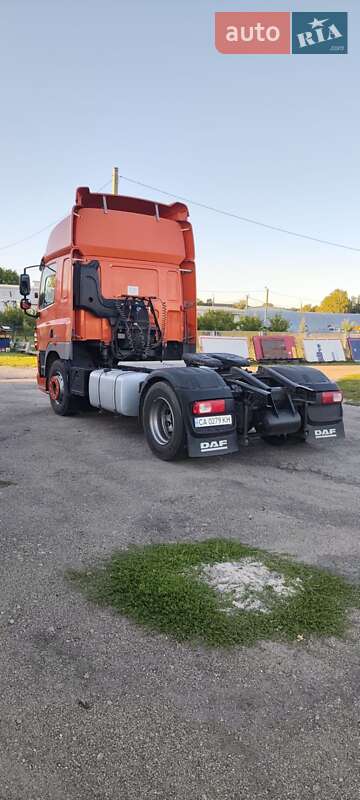 Тягач DAF CF 2013 в Умані