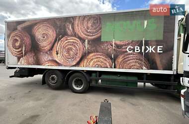 Вантажний фургон DAF CF 2005 в 