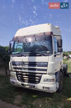 Тягач DAF CF 2003 в 