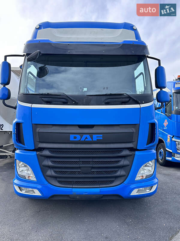 Тягач DAF CF 2014 в Львові