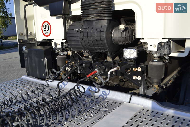 Тягач DAF CF 2018 в Хусті