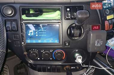 Тягач DAF CF 2007 в 