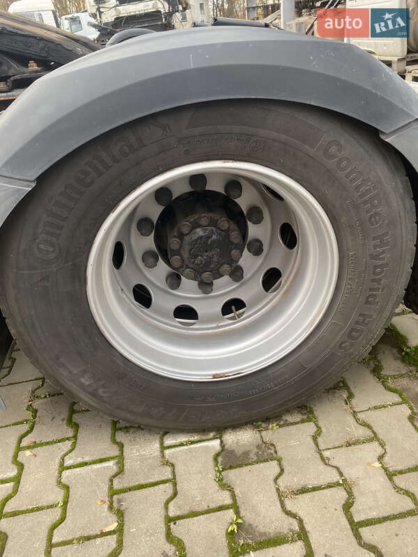 Тягач DAF CF 2015 в Луцьку