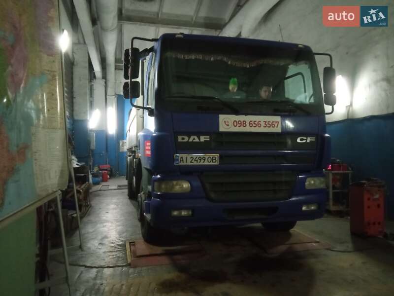 Кран-маніпулятор DAF CF 2004 в Ірпені