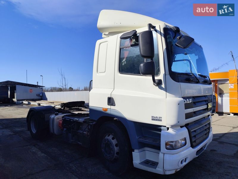Тягач DAF CF 2011 в Боярке