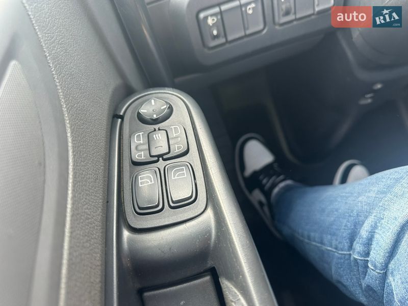 Тягач DAF CF 2015 в Луцьку