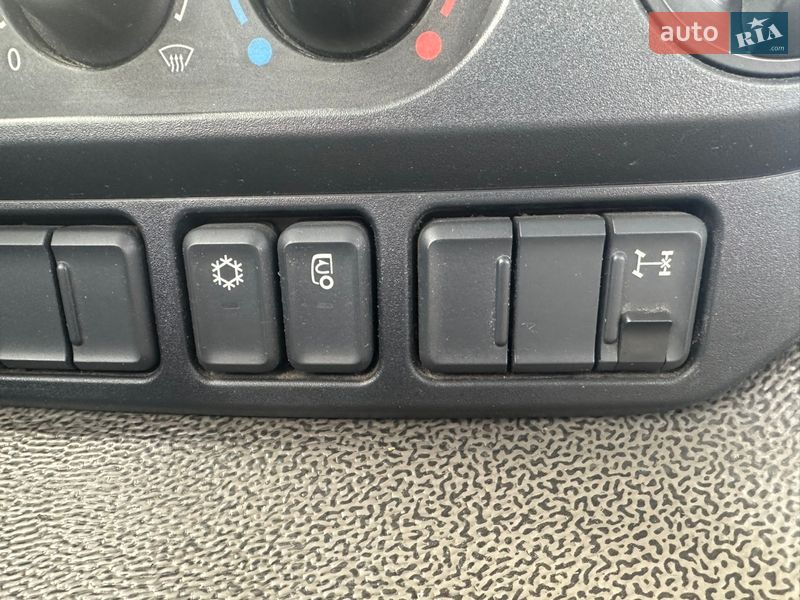 Тягач DAF CF 2015 в Луцьку