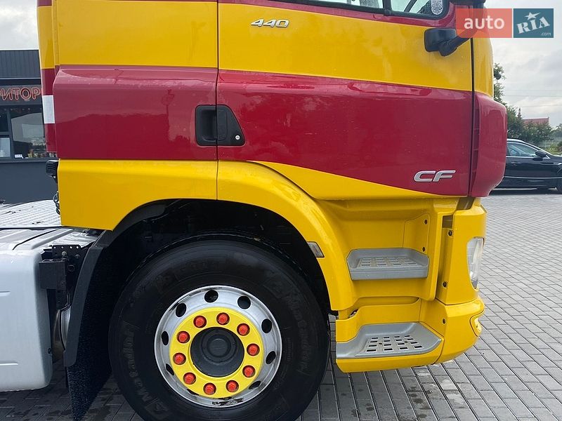 Тягач DAF CF 2016 в Лопатине