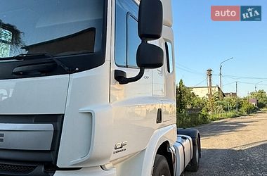 Тягач DAF CF 2014 в Хусте