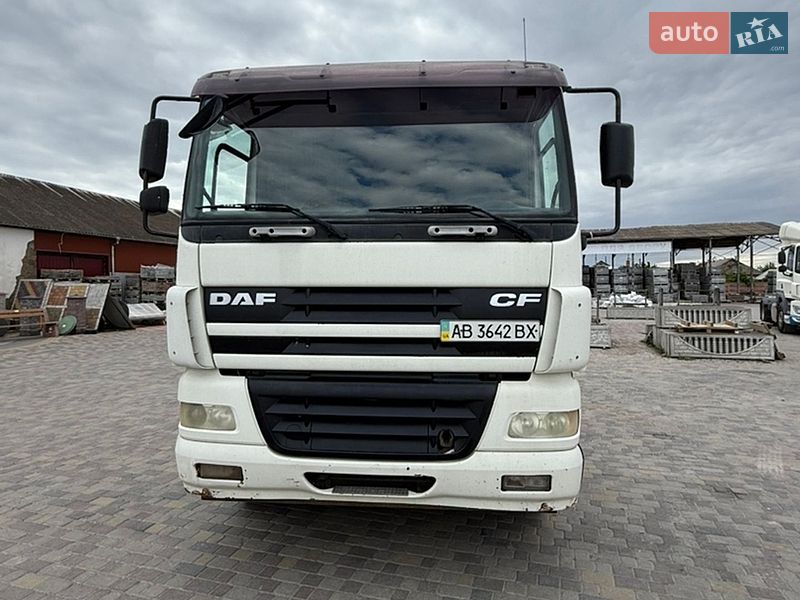 Тягач DAF CF 2006 в Іллінцях