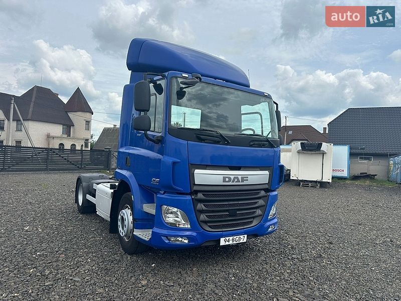 Тягач DAF CF 2015 в Луцке