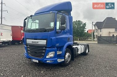 Тягач DAF CF 2015 в Луцьку