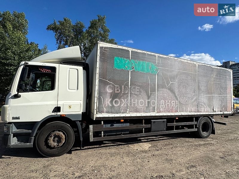 Грузовой фургон DAF CF 2006 в Киеве