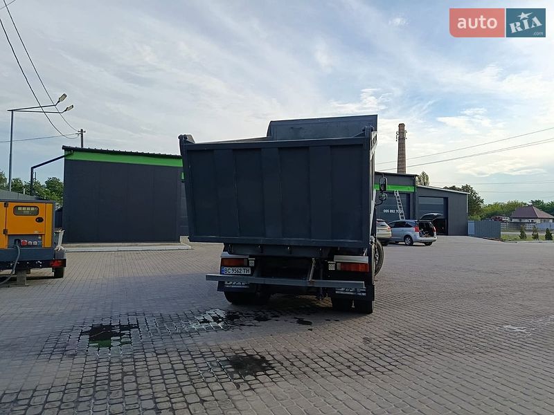 Самоскид DAF CF 2010 в Великих Мостах