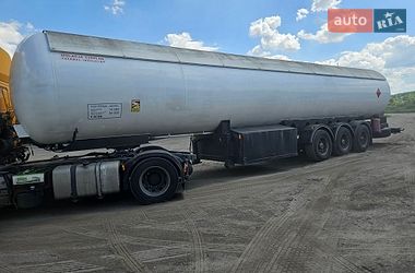 Цистерна DAF CF 2008 в Харкові