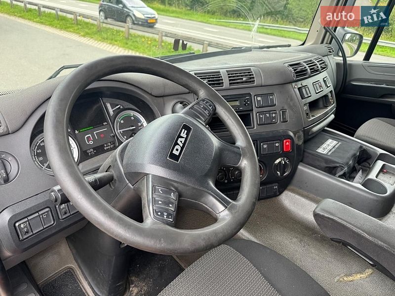 Тягач DAF CF 2015 в Рівному