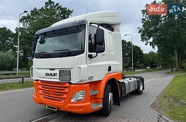 Тягач DAF CF 2015 в Ровно
