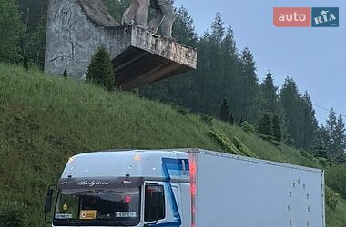 Грузовой фургон DAF CF 2004 в Львове