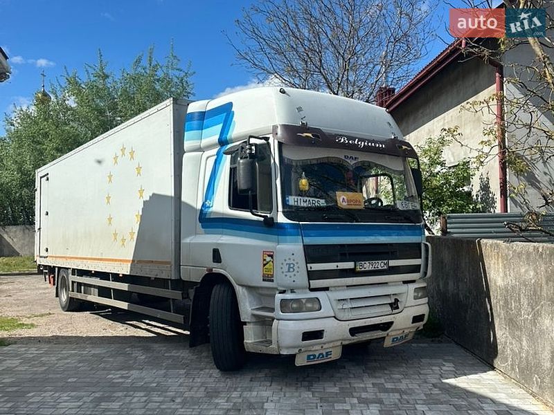 Грузовой фургон DAF CF 2004 в Львове