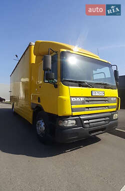 Грузовой фургон DAF FA 2003 в Чернигове