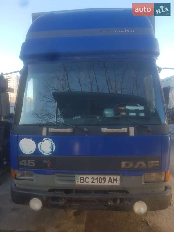 Тентованый DAF FA 1999 в Львове