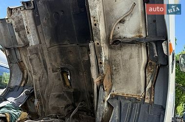 Грузовой фургон DAF FA 2003 в Киеве