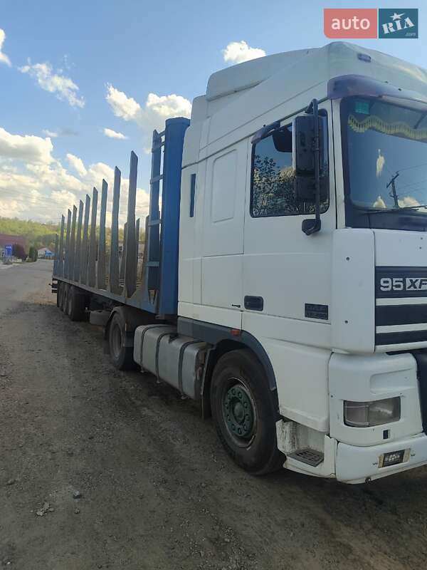 Лесовоз / Сортиментовоз DAF FT 95 2002 в Виннице