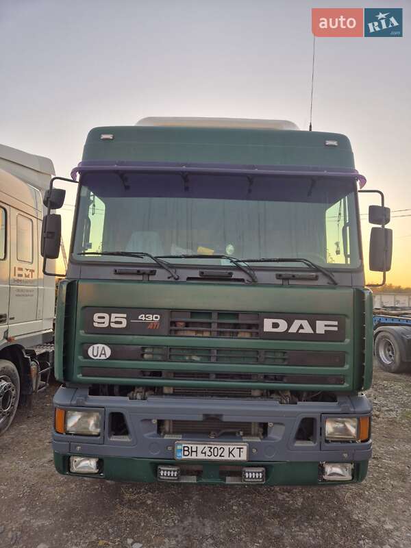 Тягач DAF FT 95 1996 в Одесі