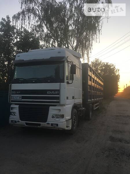 Тягач DAF FT 2001 в Киеве