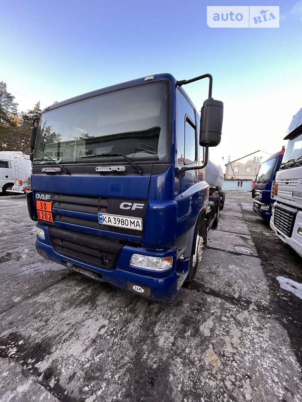 Тягач DAF FT 2007 в Киеве