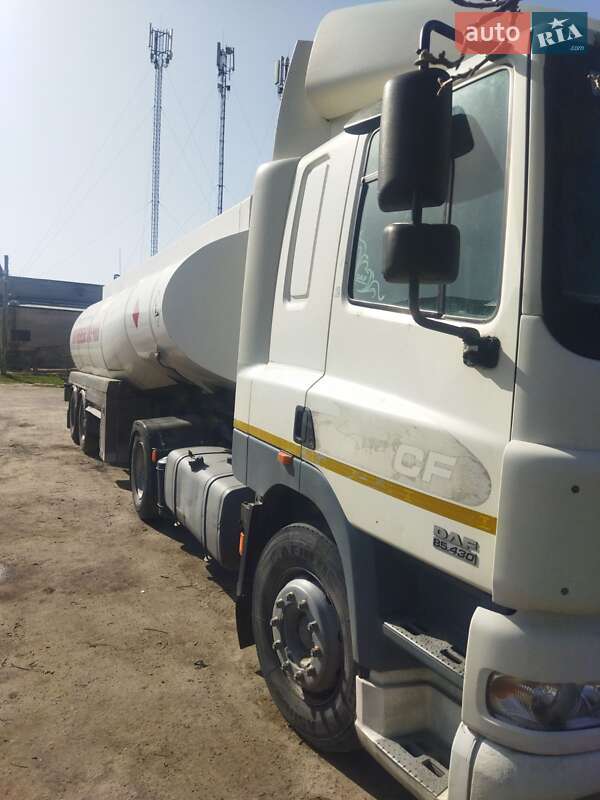 Бензовоз DAF FT 2007 в Києві