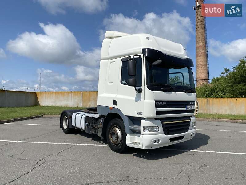 Тягач DAF FT 2017 в Яготине