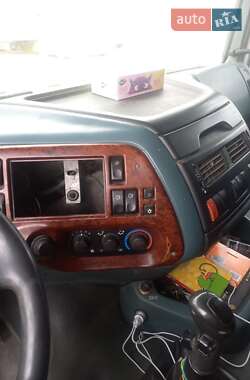 Тягач DAF FT 2004 в 