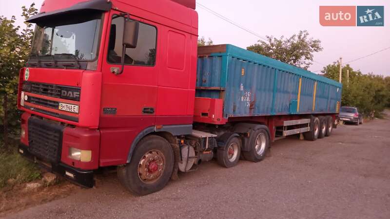 Тягач DAF FT 2002 в Городке